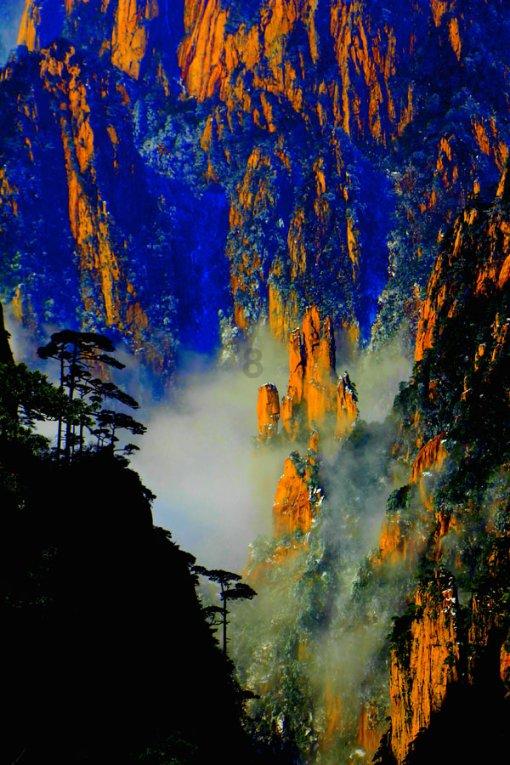小球进黑洞